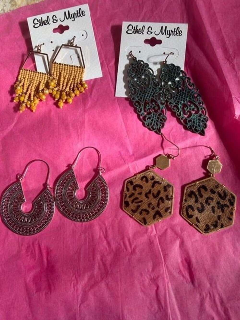 Bundle of 4 boutique earrings